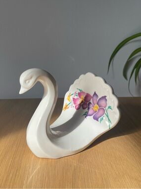 Vintage Ceramic Swan Towel Holder Caddy with Purple Floral Design Japan